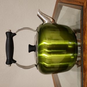 Tea Kettle, Great British Traditions, green, 2.5 qt